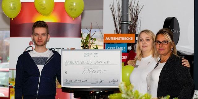 Kartbahn-Spende für Geburtshaus Jena