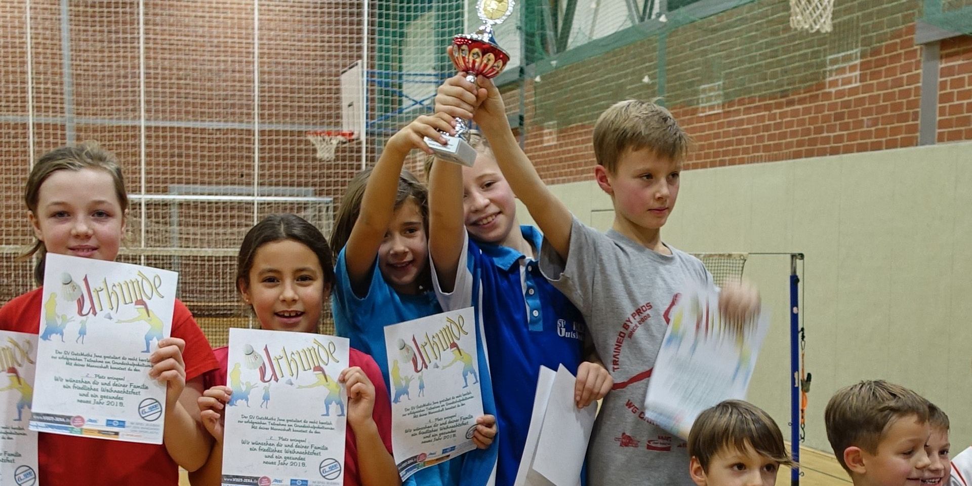 Badminton-Pokalturnier für Grundschulmannschaften 