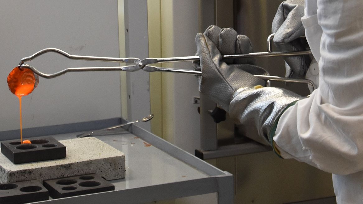 Den Geheimnissen der Werkstofftechnik auf der Spur