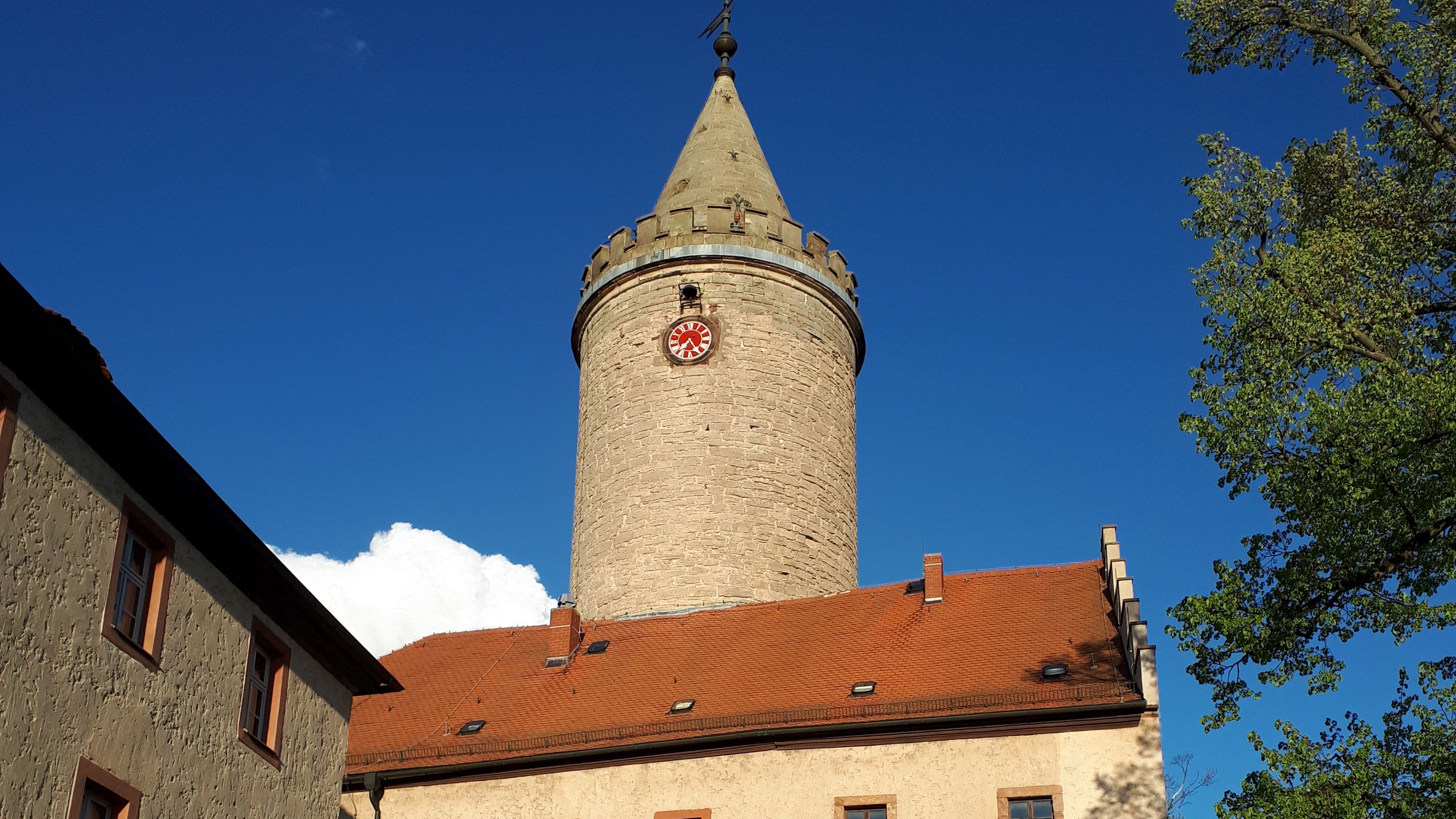Porzellanwelten: Sonderausstellung zum Bauhaus-Jubiläum
