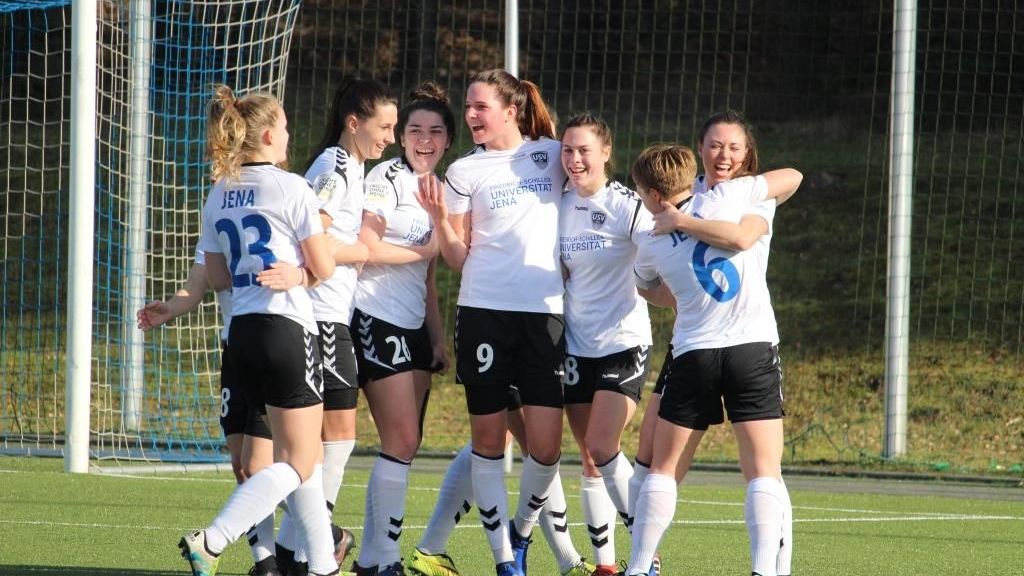 Frankfurts Reserve zu Gast beim FF USV Jena
