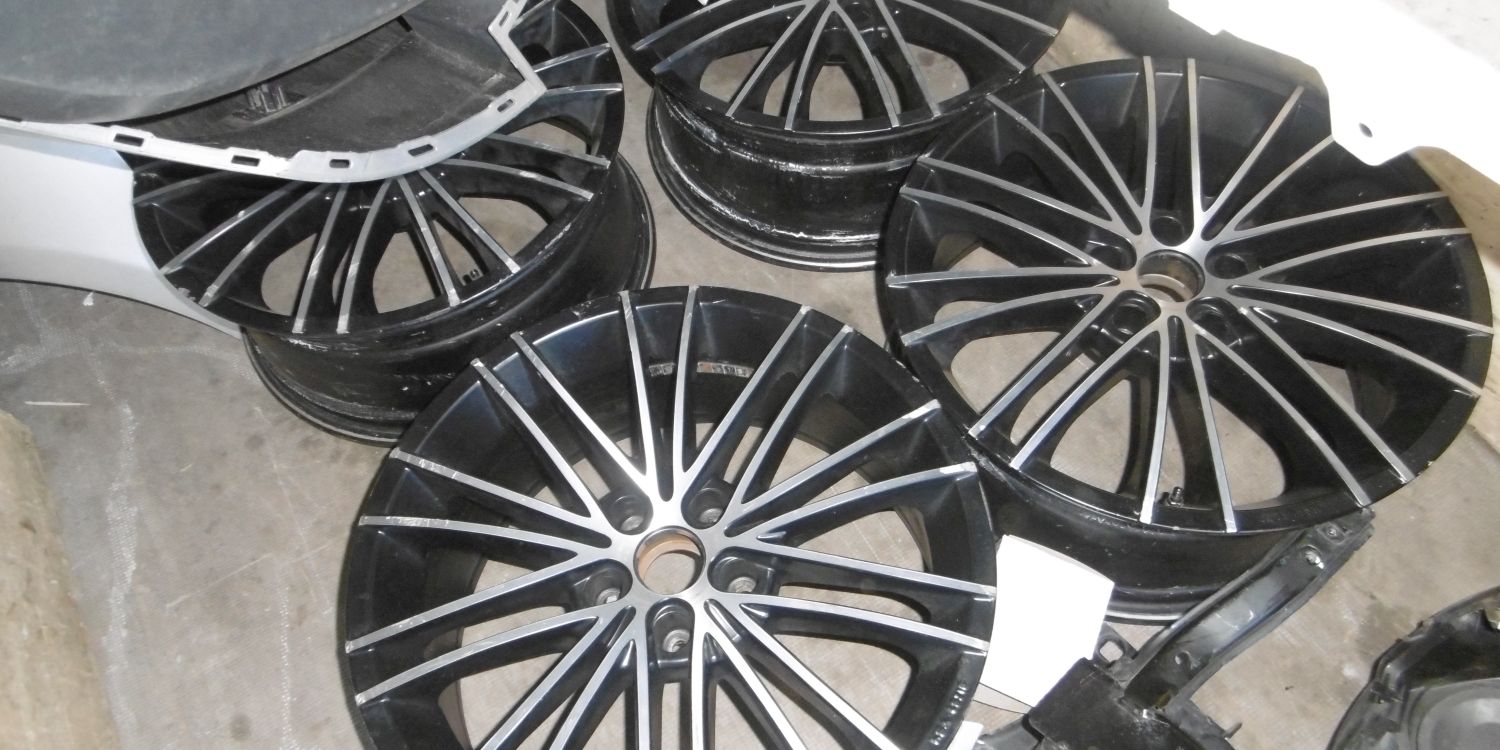 Autoteile-Diebe gefasst