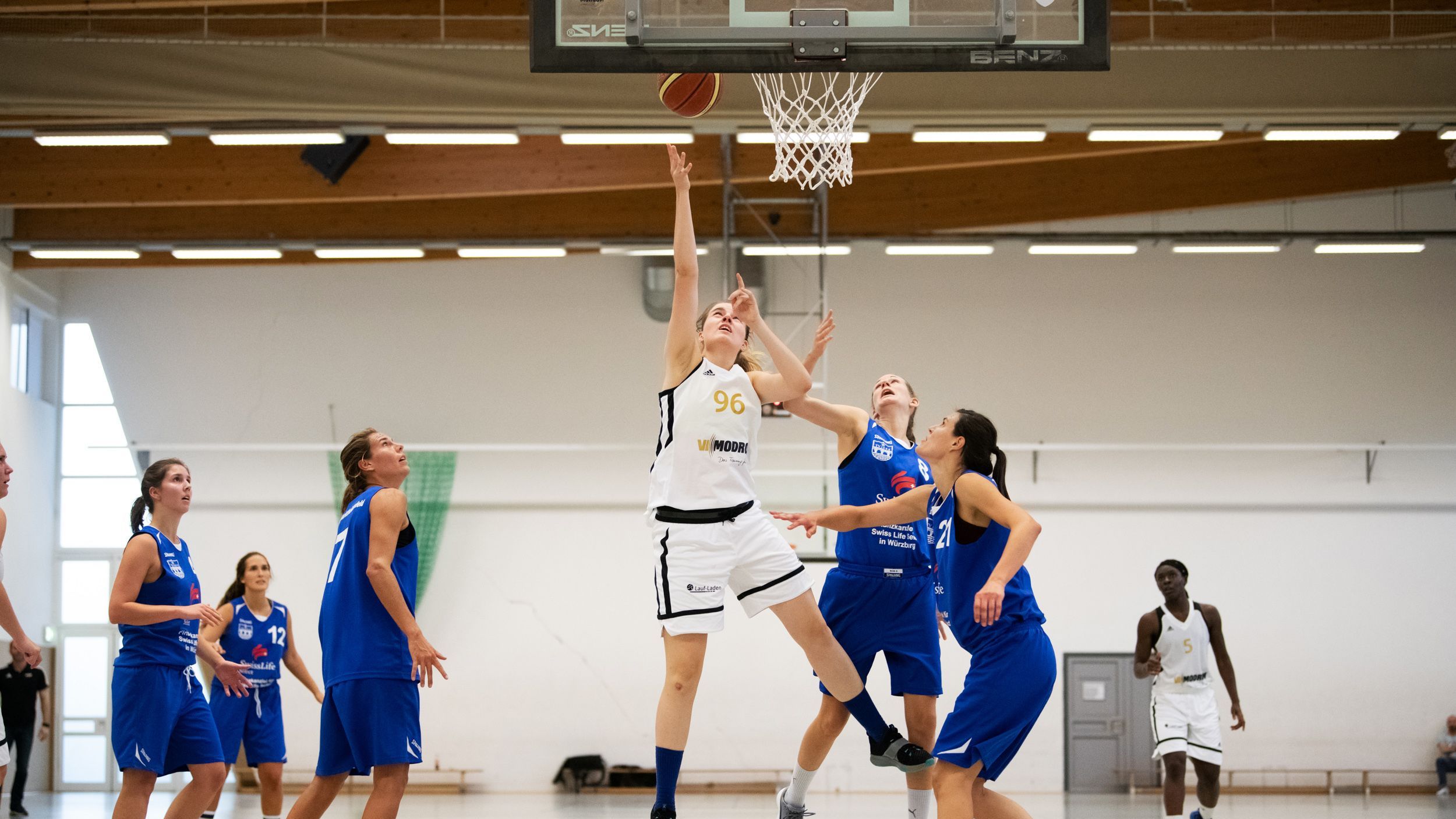 Damenbasketball: USV-Damen empfangen München 