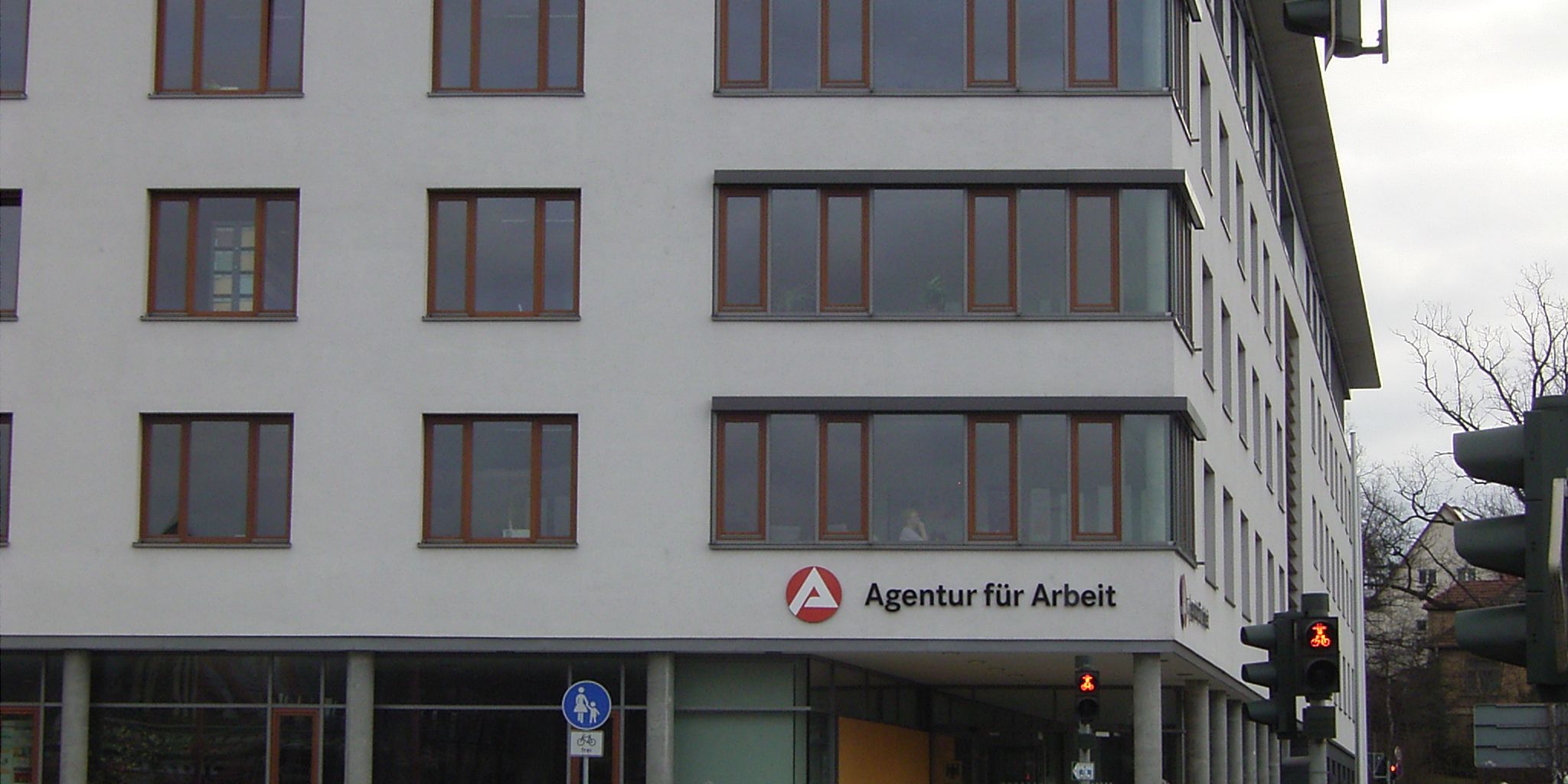 Arbeitsmarkt im März mit Frühjahrsbelebung