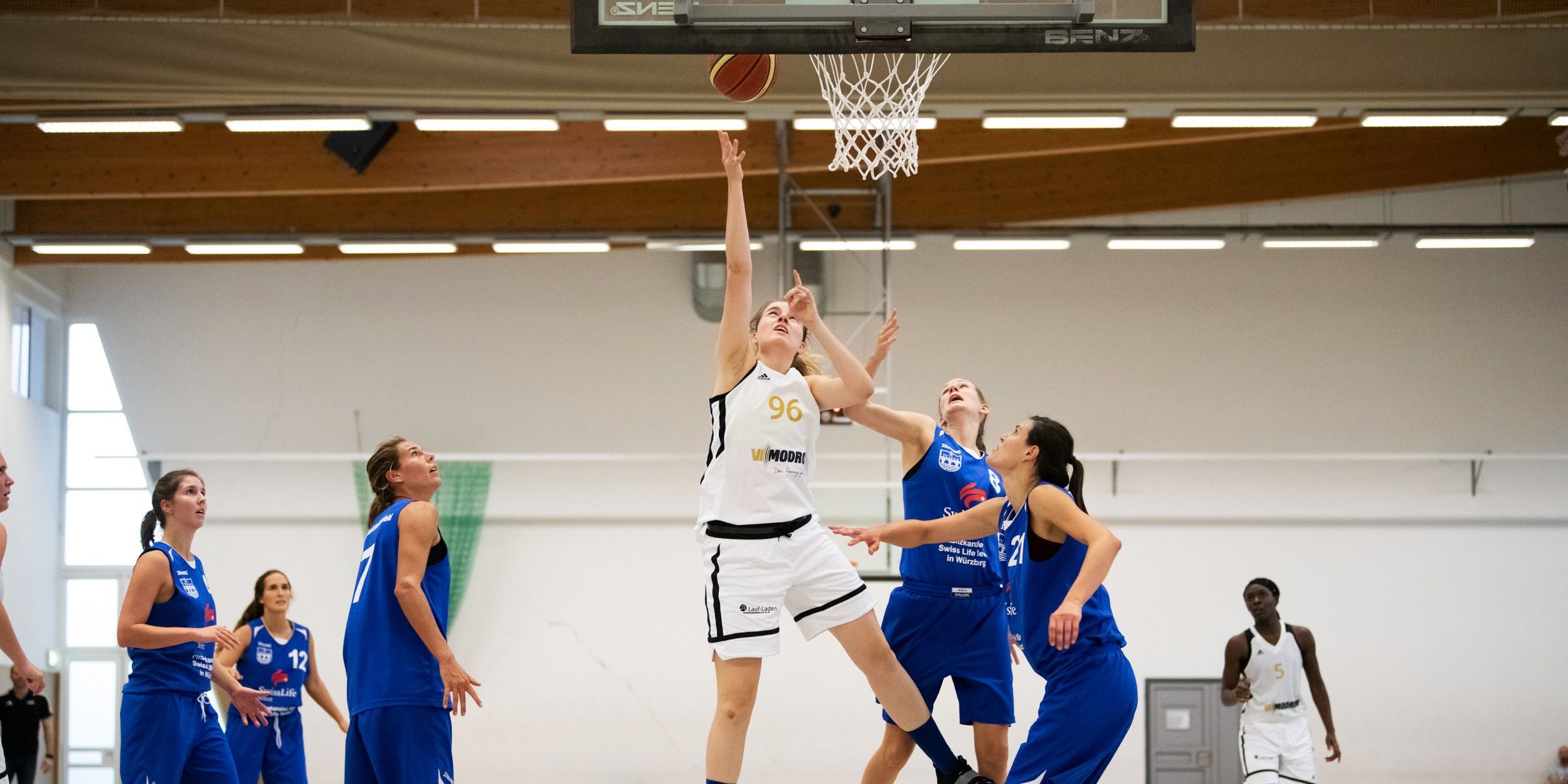 Damenbasketball: USV-Damen empfangen München 