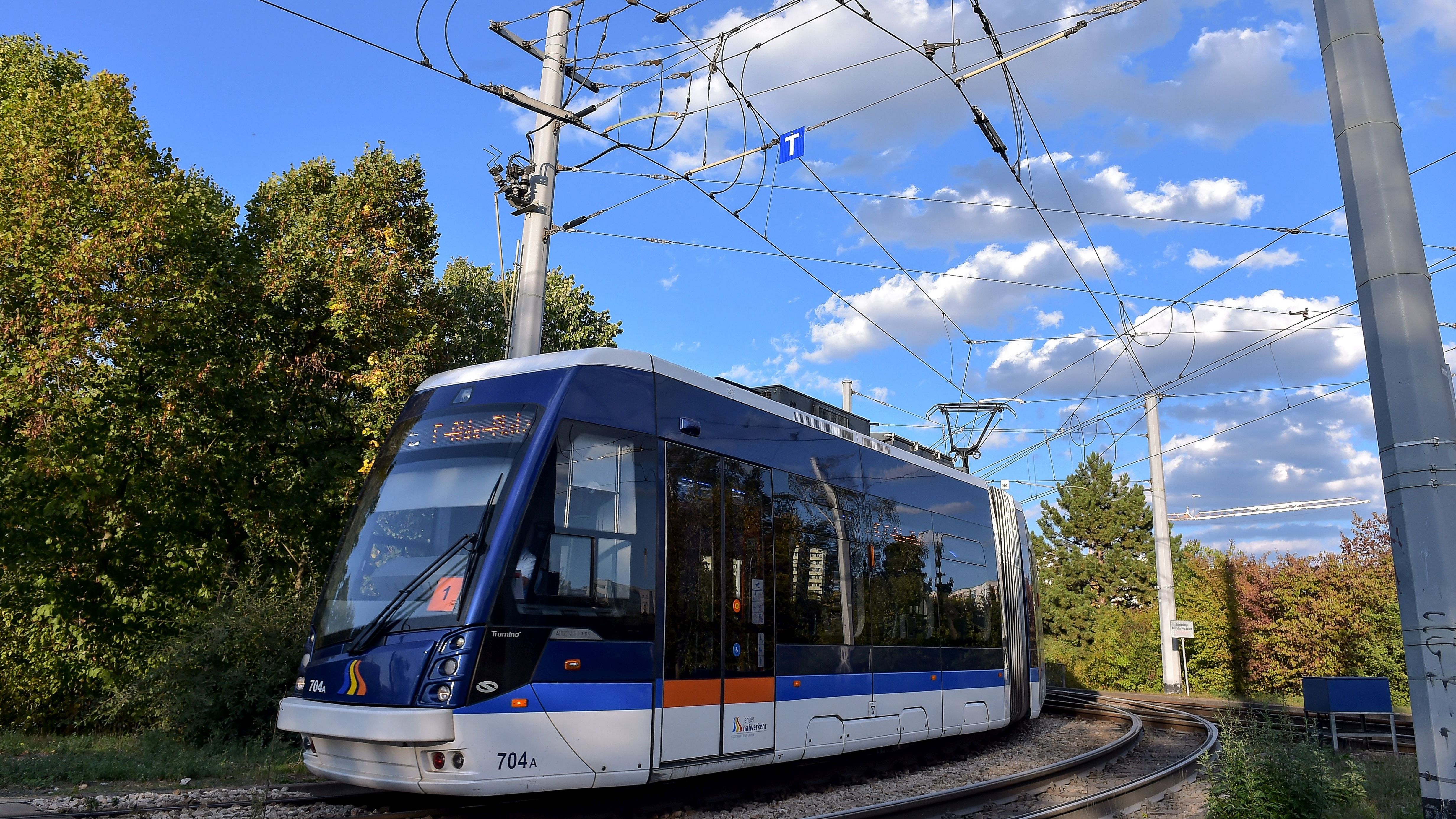 Autofasten mit dem Jenaer Nahverkehr