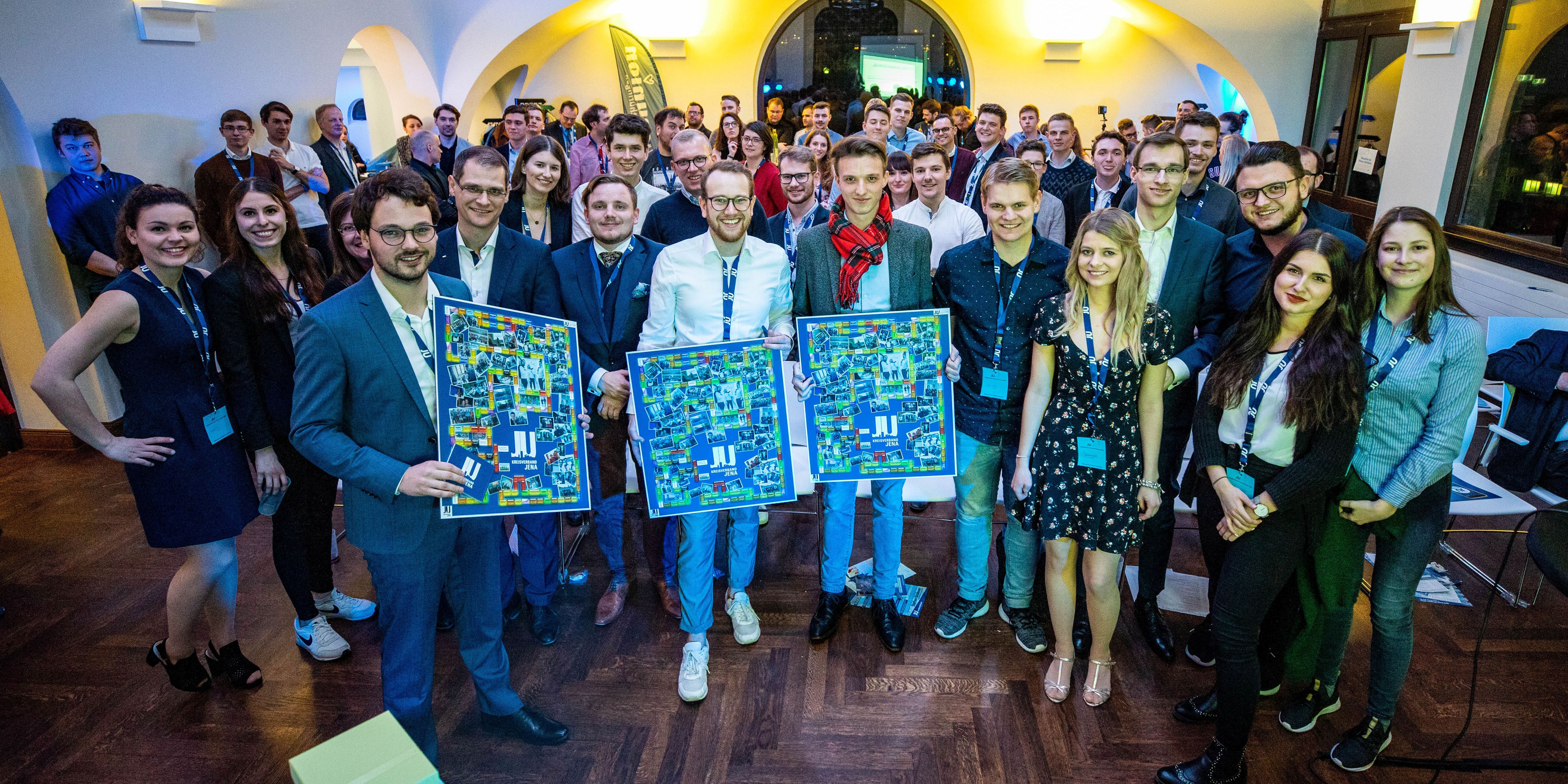 Staffenstab-Übergabe bei der Jungen Union Staffenstab-Übergabe bei der Jungen Union