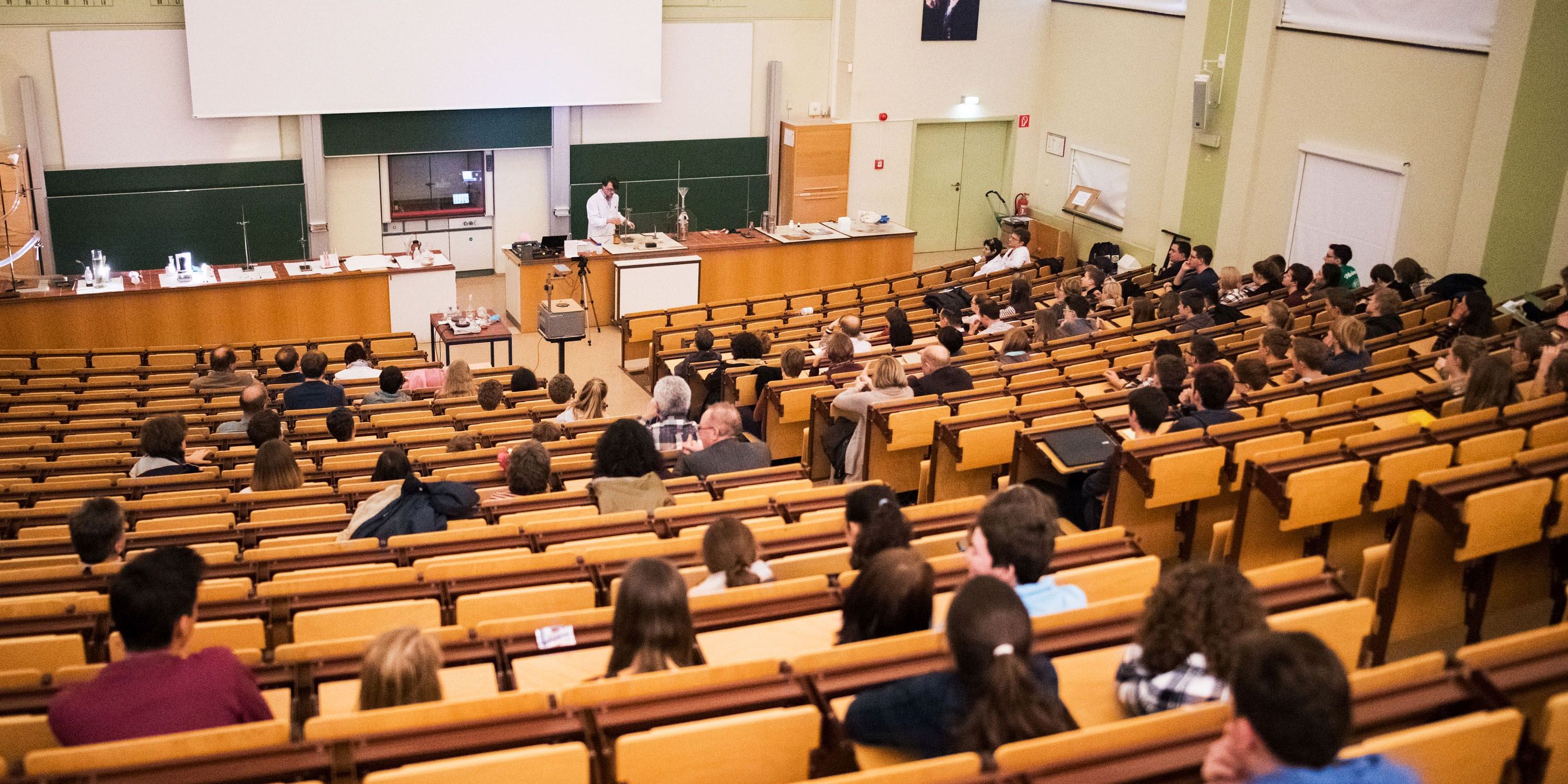 Landesrunde des Schülerwettbewerbes „Chemie“ in Jena 