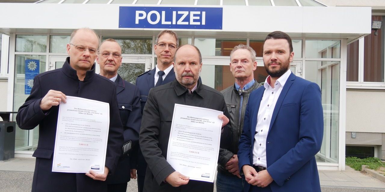 Hinweise zu Kellerbränden: Belohnung ausgesetzt