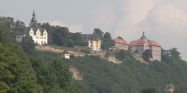 Kunstausstellung in drei Schlössern