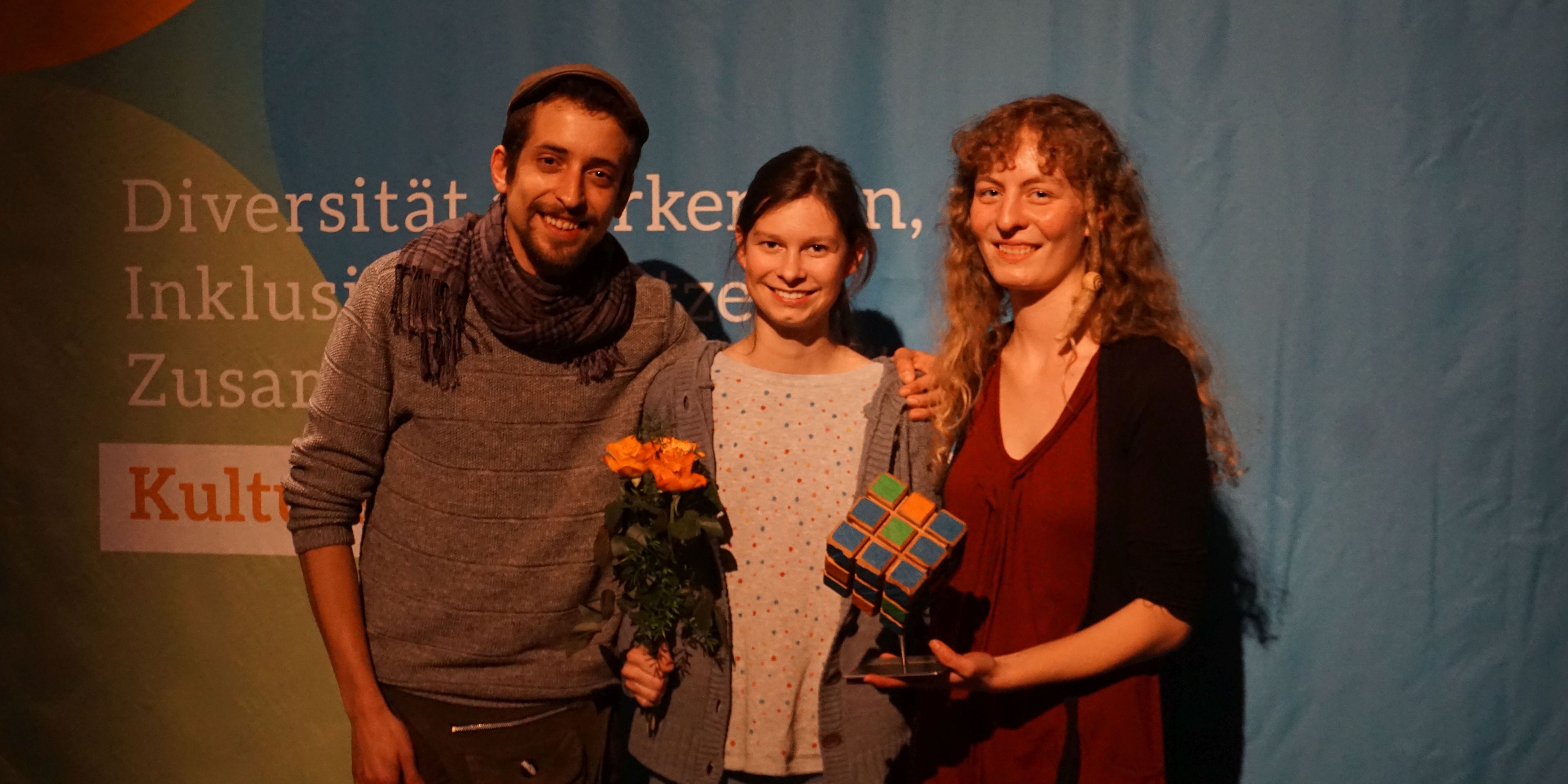 MoMoLo und UniverSaale holen 1. „KuBi“ Preis 