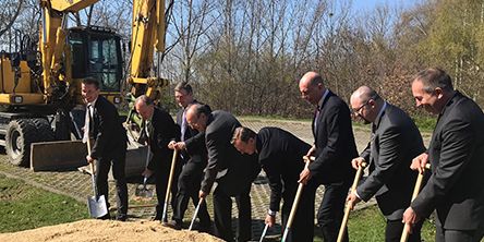 Spatenstich in Hermsdorf: Baubeginn für  Pilotierungszentrum 