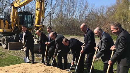 Spatenstich in Hermsdorf: Baubeginn für  Pilotierungszentrum 