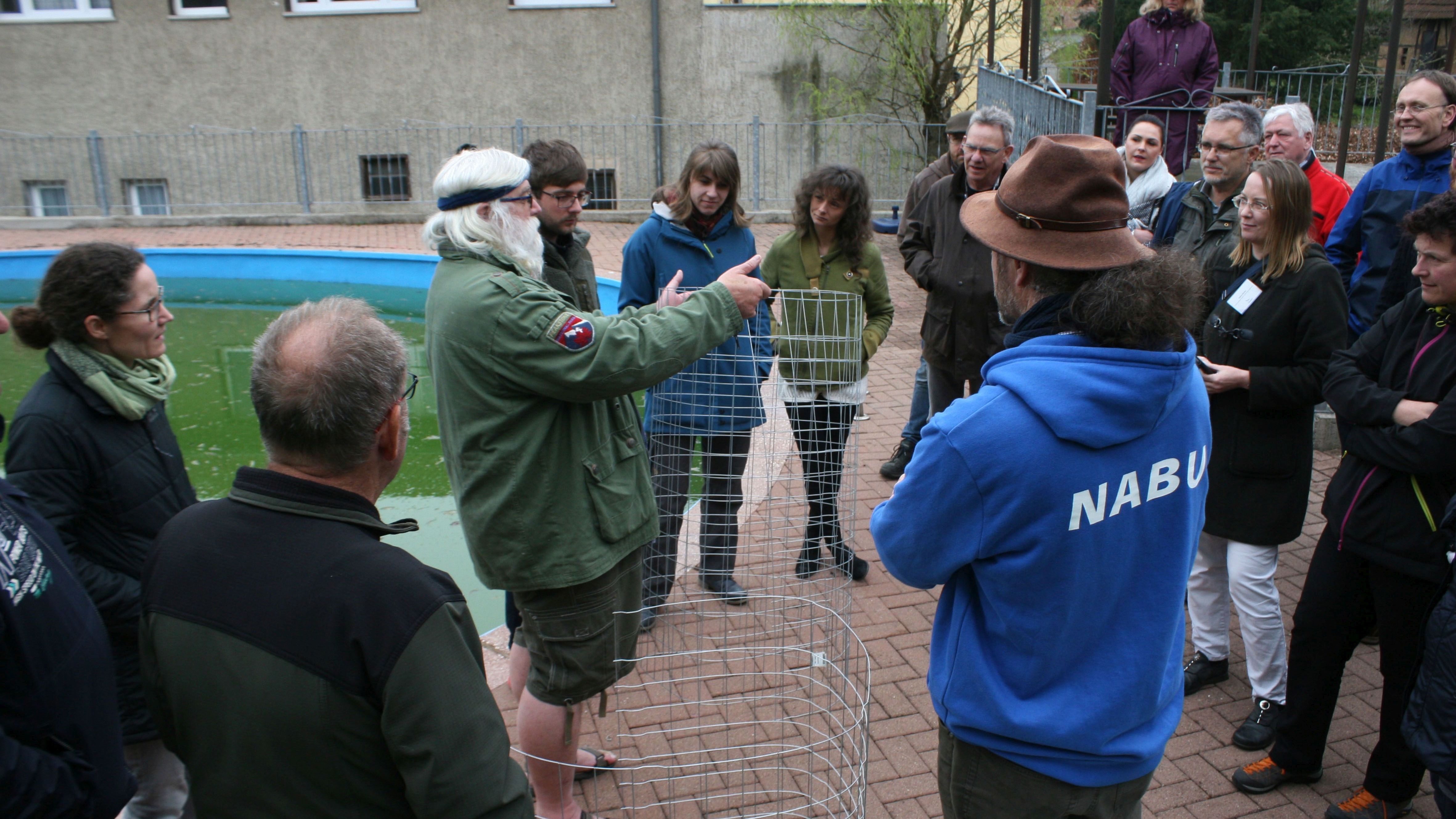 NABU bildete neue Biberberater aus