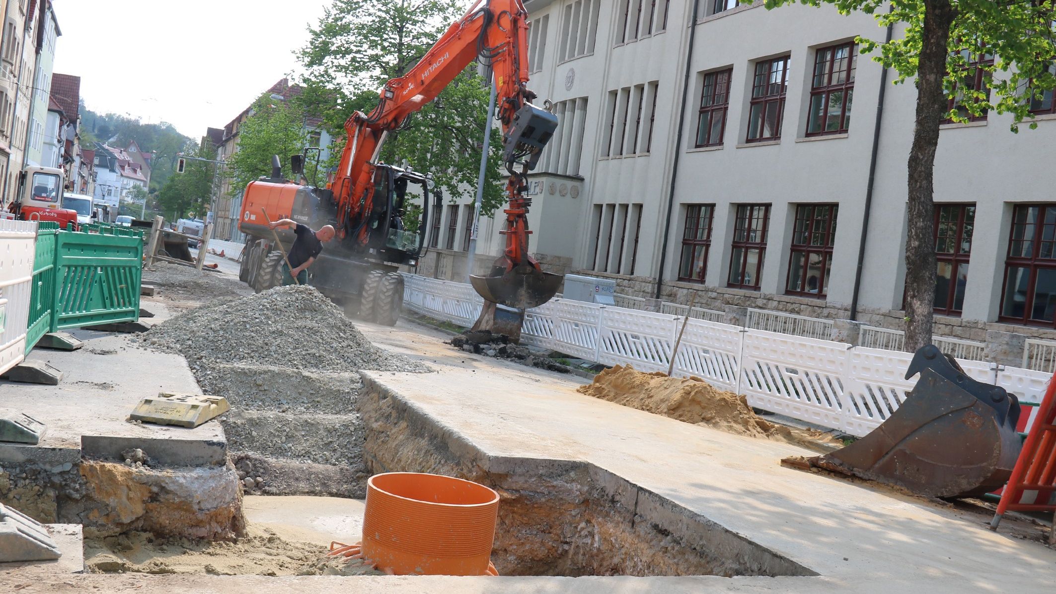 Karl-Liebknecht-Straße frei für Straßenbahn