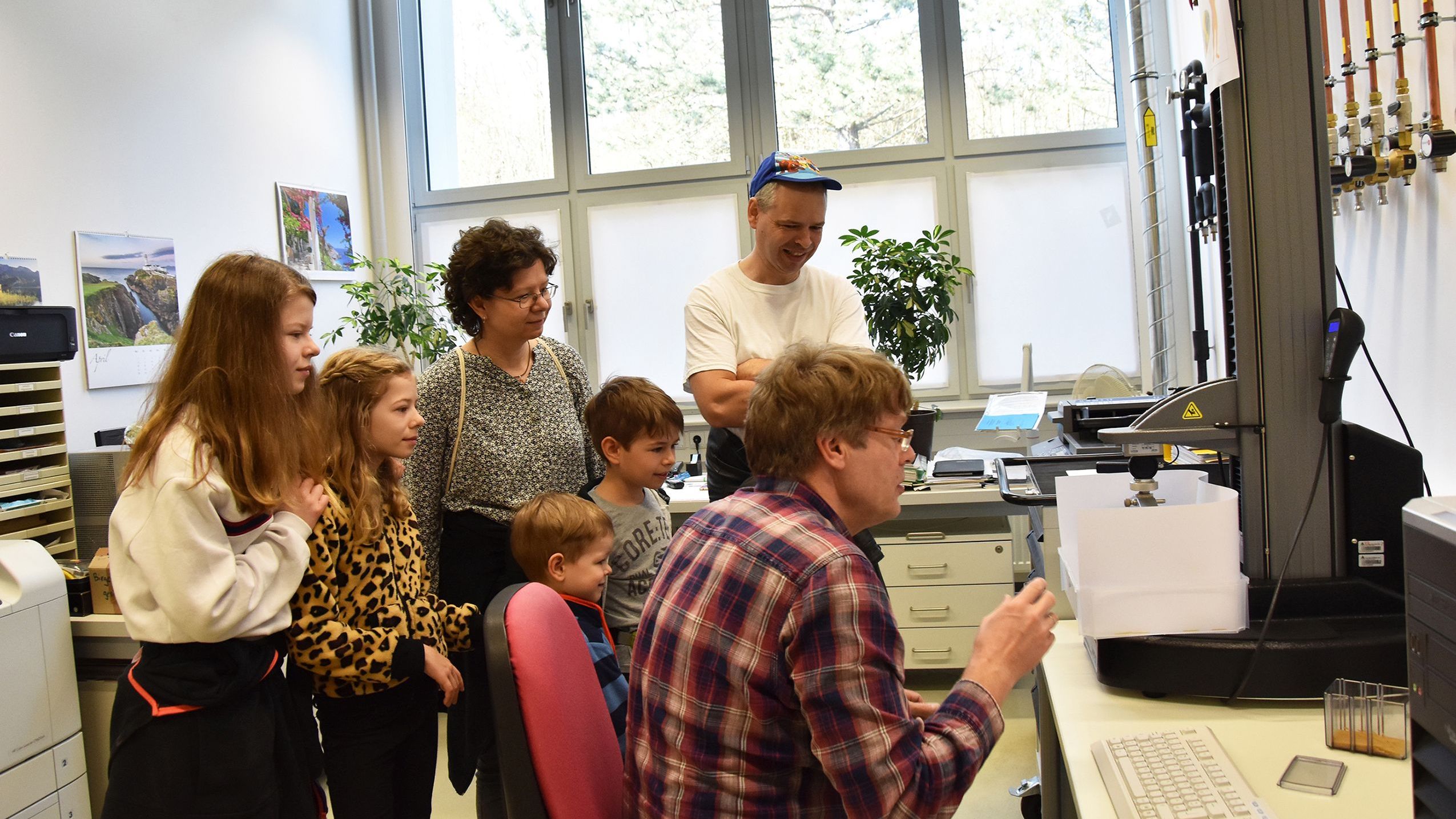 Studiengänge beim EAH-Hochschulinfotag vorgestellt - Jena TV - Sehen ...