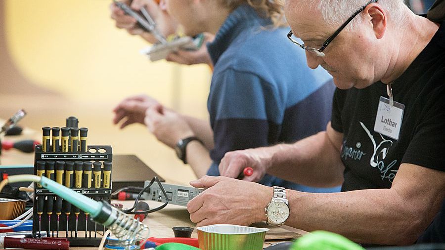 Reparier-Café bei Agrargenossenschaft zu Gast