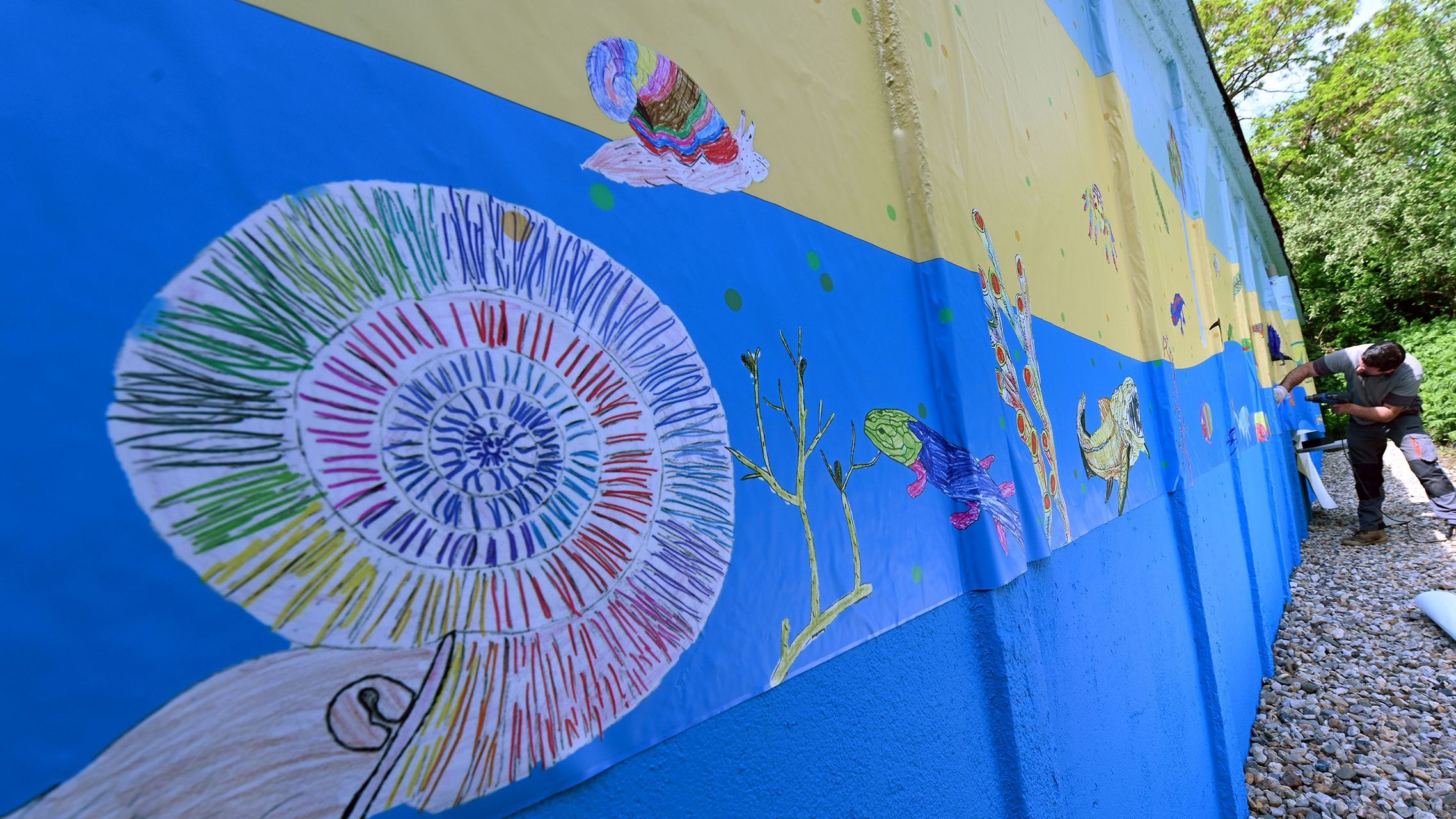 Politische Bilder im Bienenhaus  