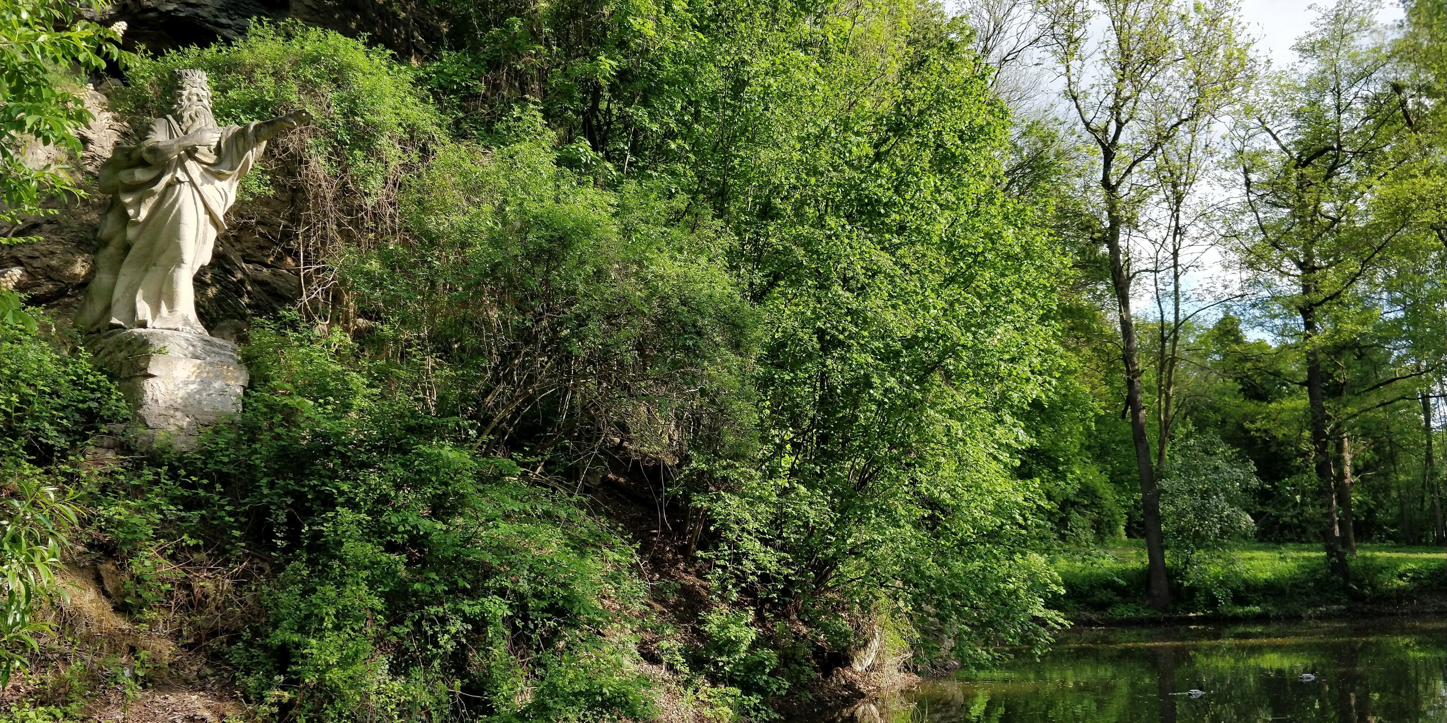 Quellteich am Erlkönig hat wieder klares Wasser Quellteich am Erlkönig hat wieder klares Wasser
