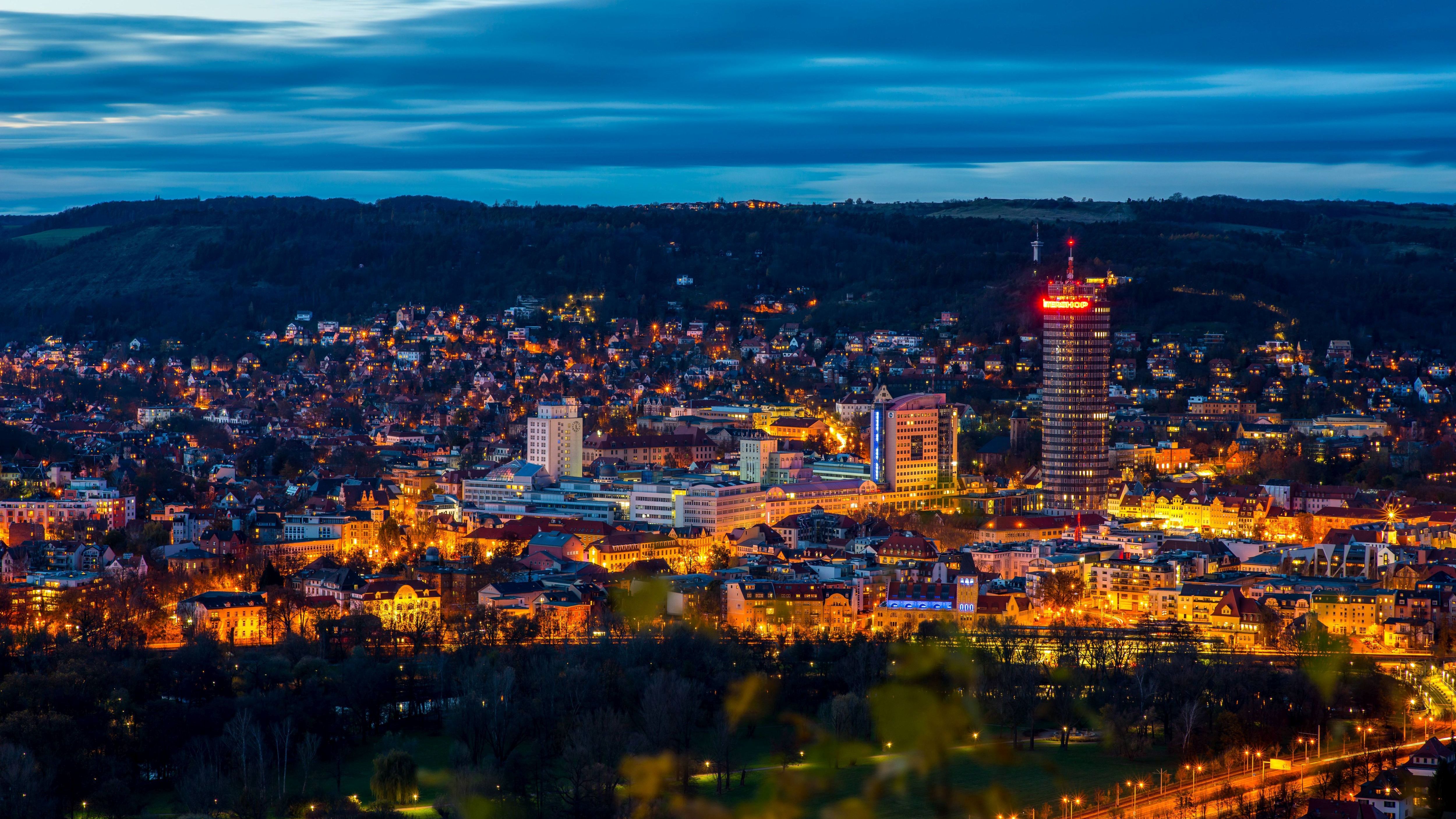 Spaziergang durch die Lichtstadt Jena