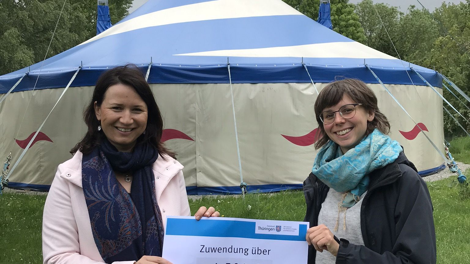 Lotterie-Geld für Zirkusverein MoMoLo