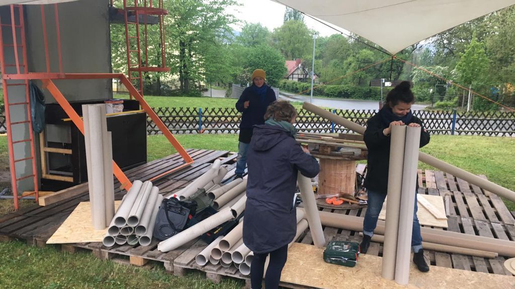 Einweihung der HuaHuaBar