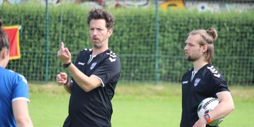 Trainingsauftakt beim FF USV Jena Trainingsauftakt beim FF USV Jena