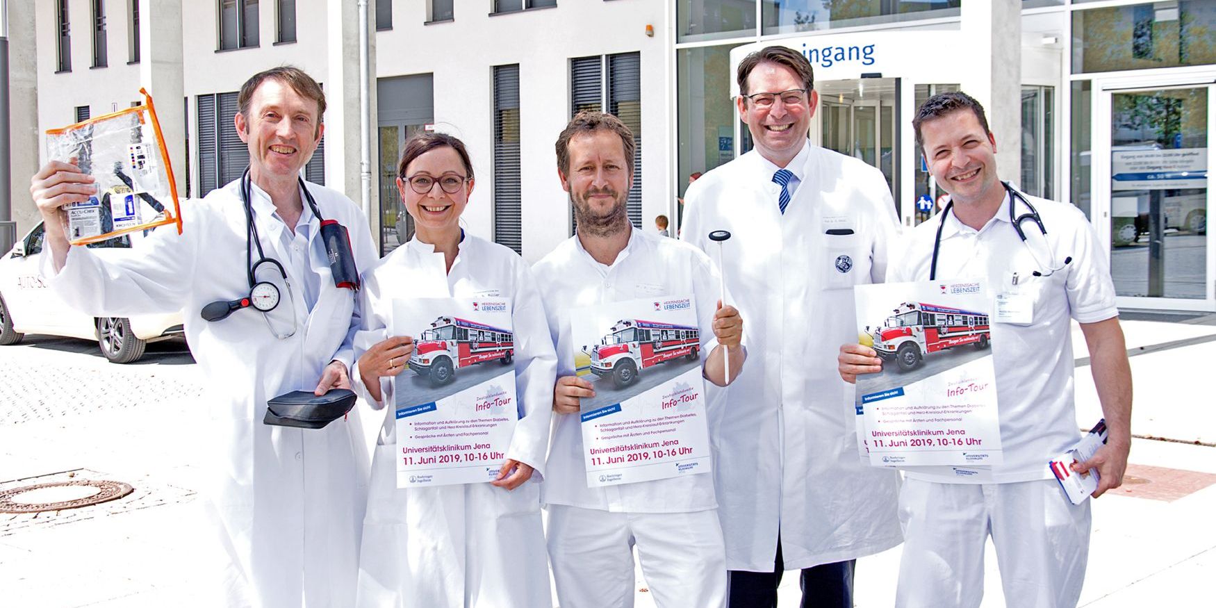 Herzbus macht Halt am Universitätsklinikum