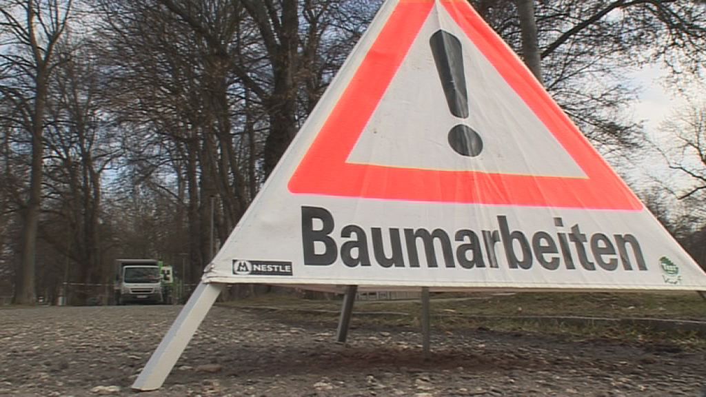 Baumpflegearbeiten am Teichgraben