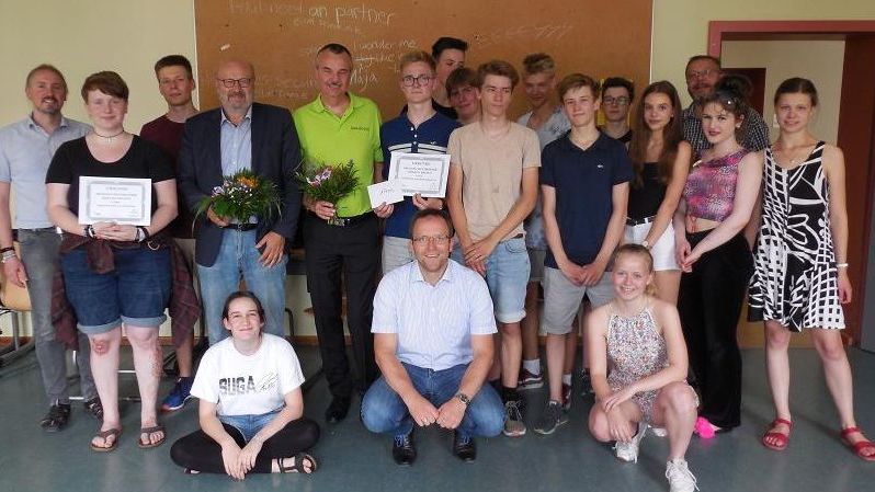 Preisverleihung bei „Kreativ helfen"