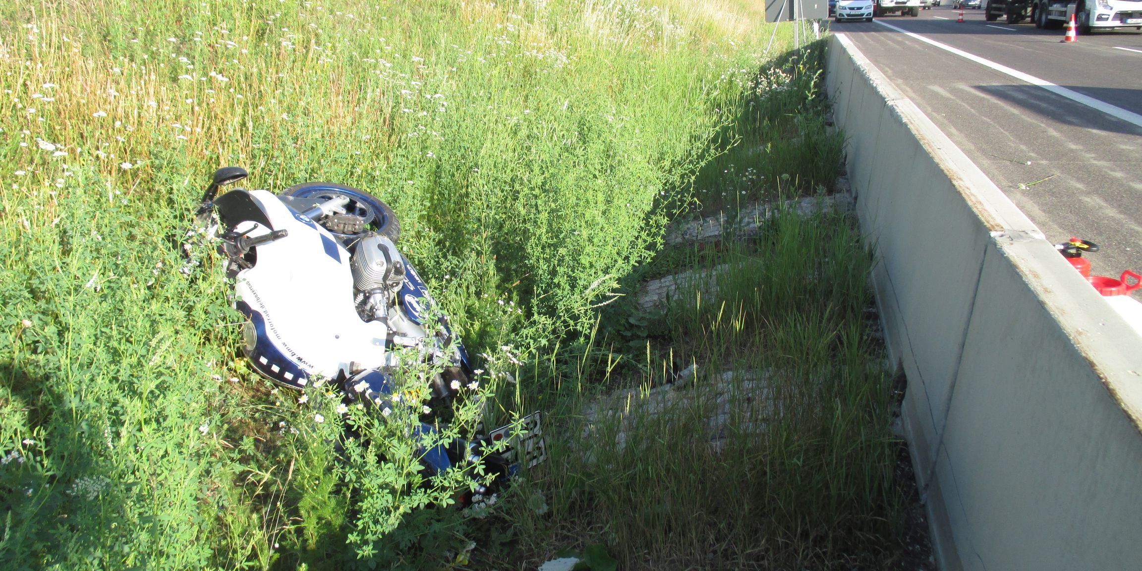 Kradfahrer bei Unfall schwer verletzt