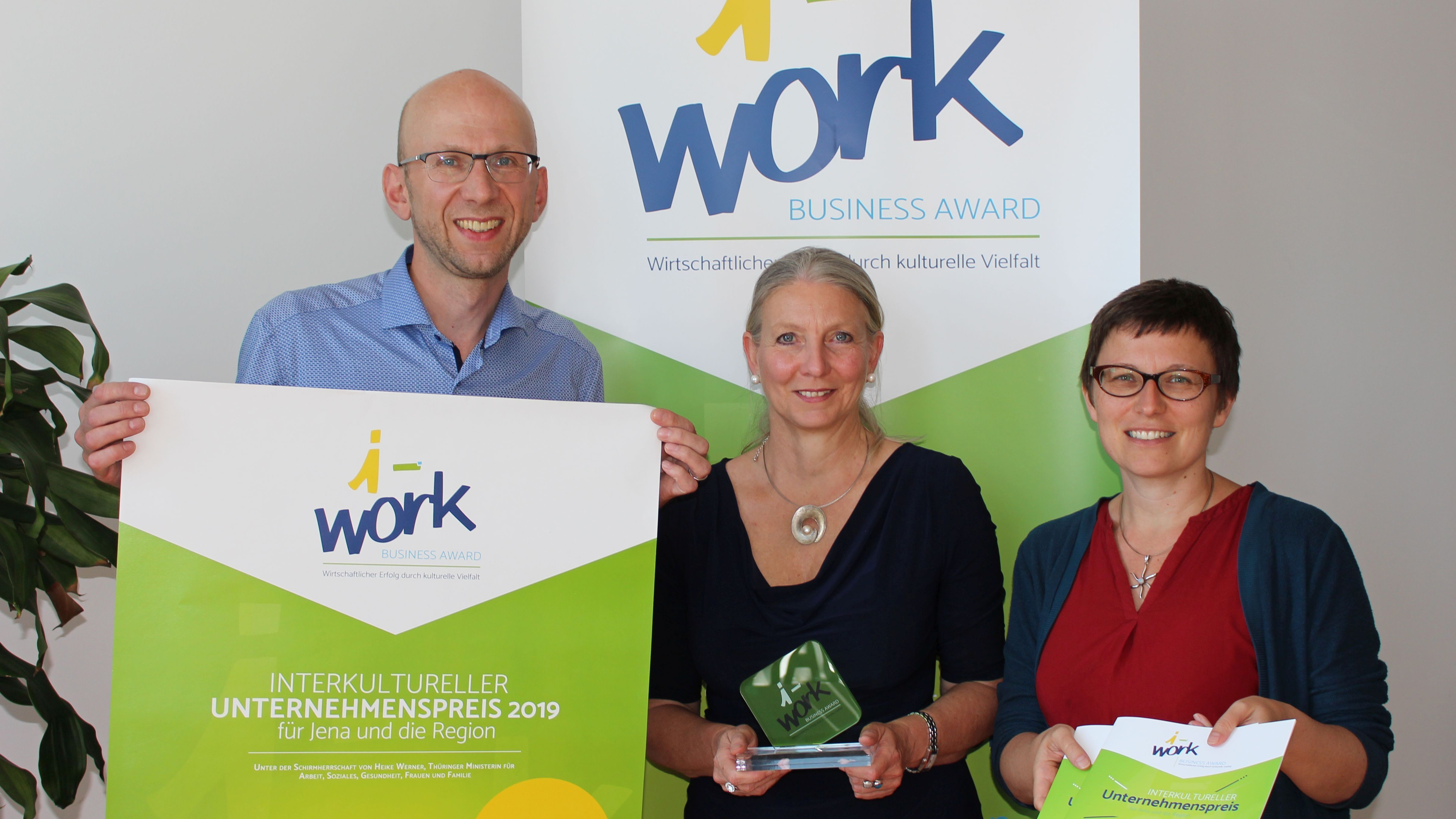 Startschuss für den dritten „i-work Business Award“ 