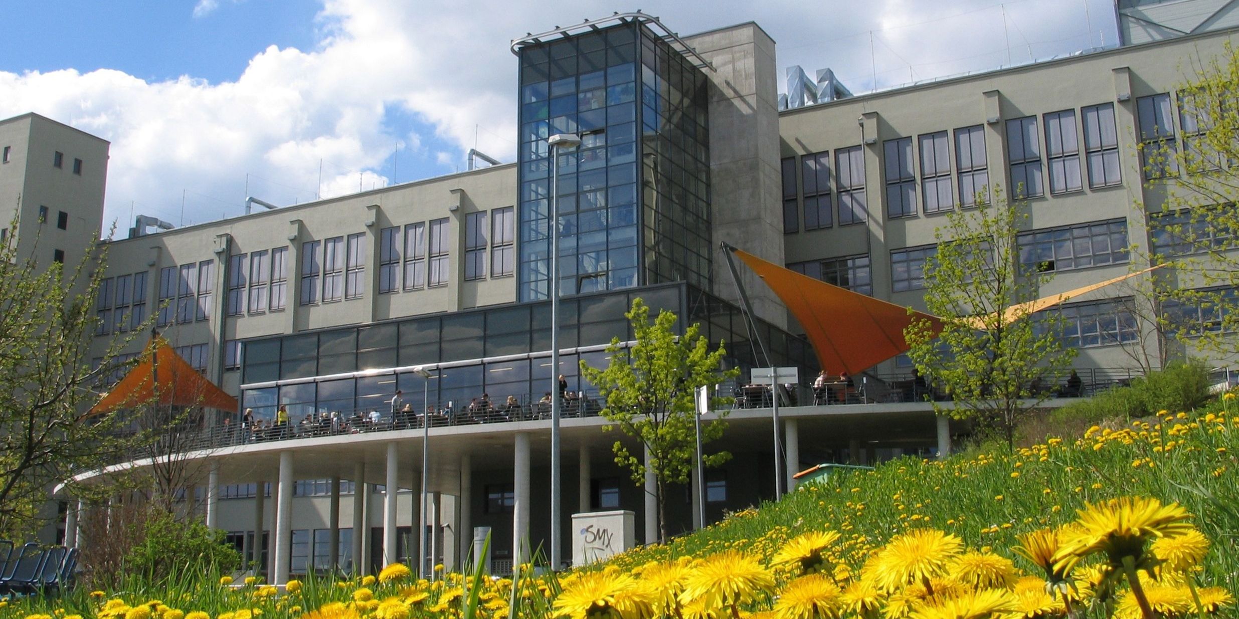 Berufsbegleitend für Ingenieur-Karriere studieren