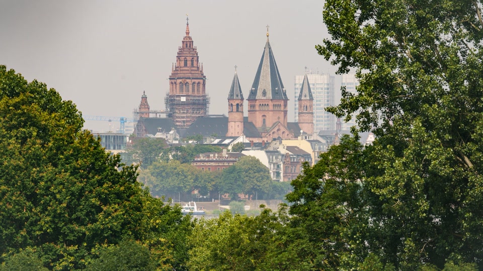Rheinland-Pfälzer nicht sehr verbunden mit ihrem Bundesland