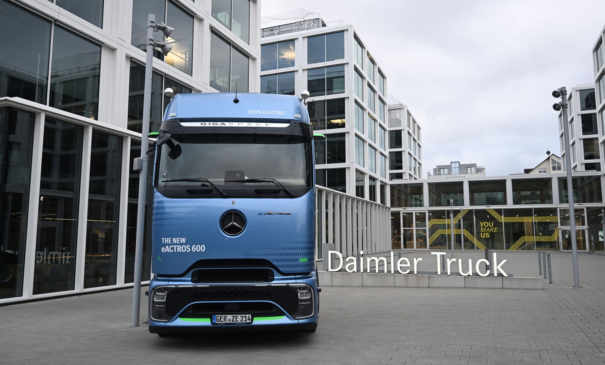 Daimler Truck ist nach eigenen Angaben einer der weltweit größten Nutzfahrzeughersteller. (Archivbild)