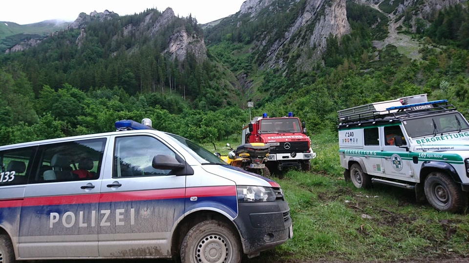 Vom Wetter überrascht - Deutsche Familie in Bergnot