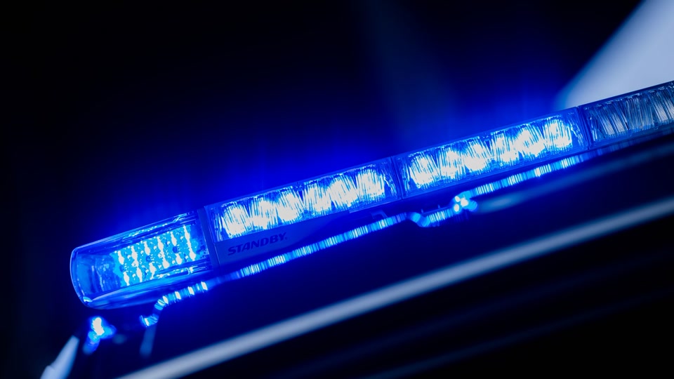 Unfall bei Krankentransport – Motorradfahrer schwer verletzt