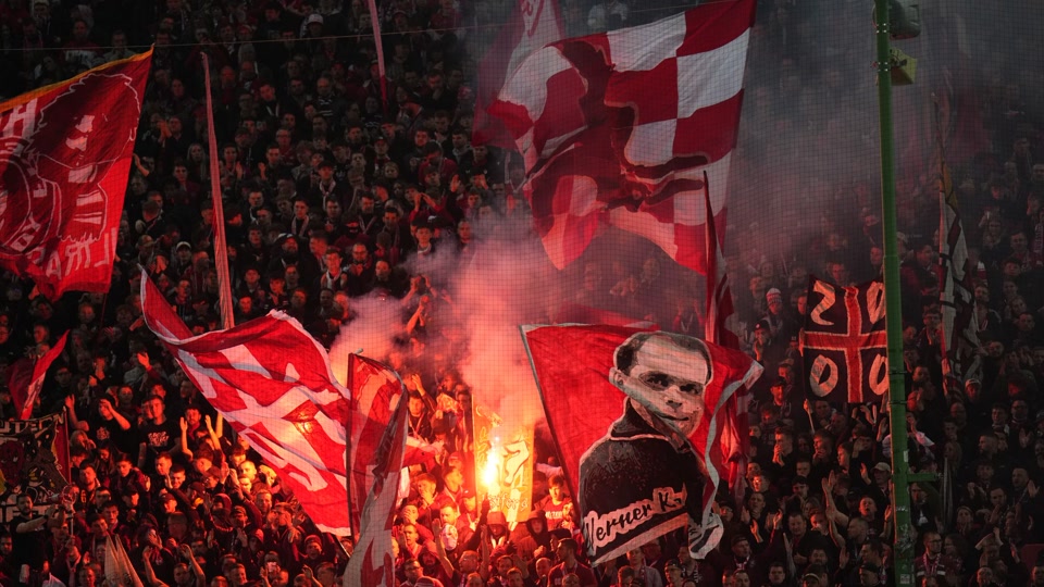 Hohe Strafe für Kaiserslautern nach Pyrotechnik-Vergehen
