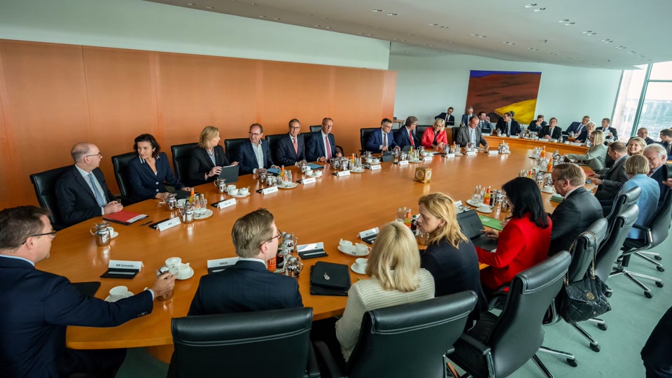 Bund will Bremen und Saarland Investitionen erleichtern