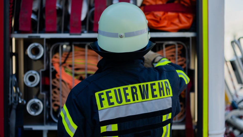 Brand in Wohnheim sorgt für größeren Feuerwehreinsatz