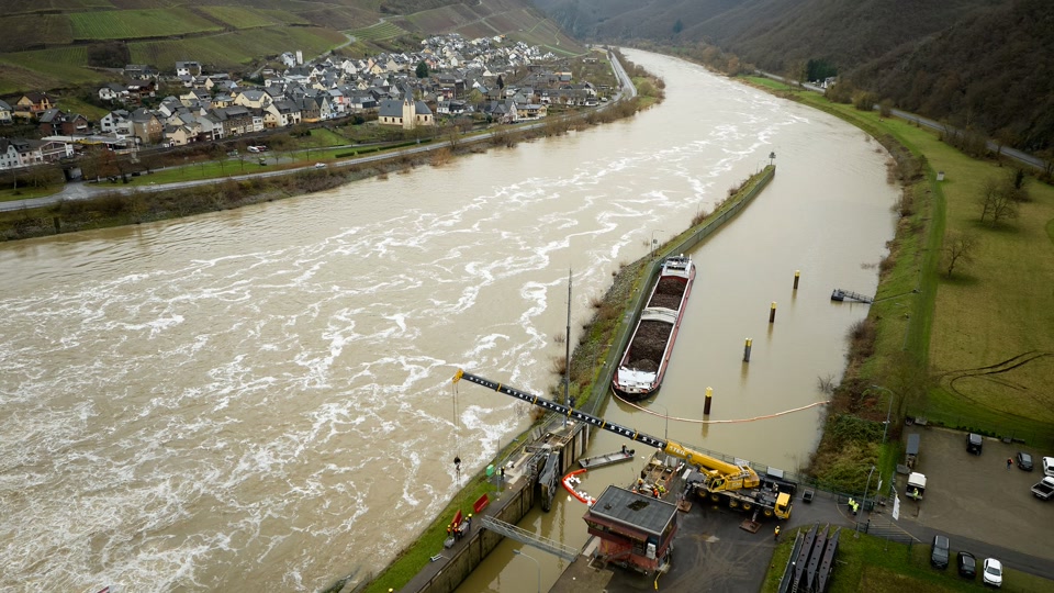 Nadelöhr Schleusen – warum sie auf der Mosel so wichtig sind