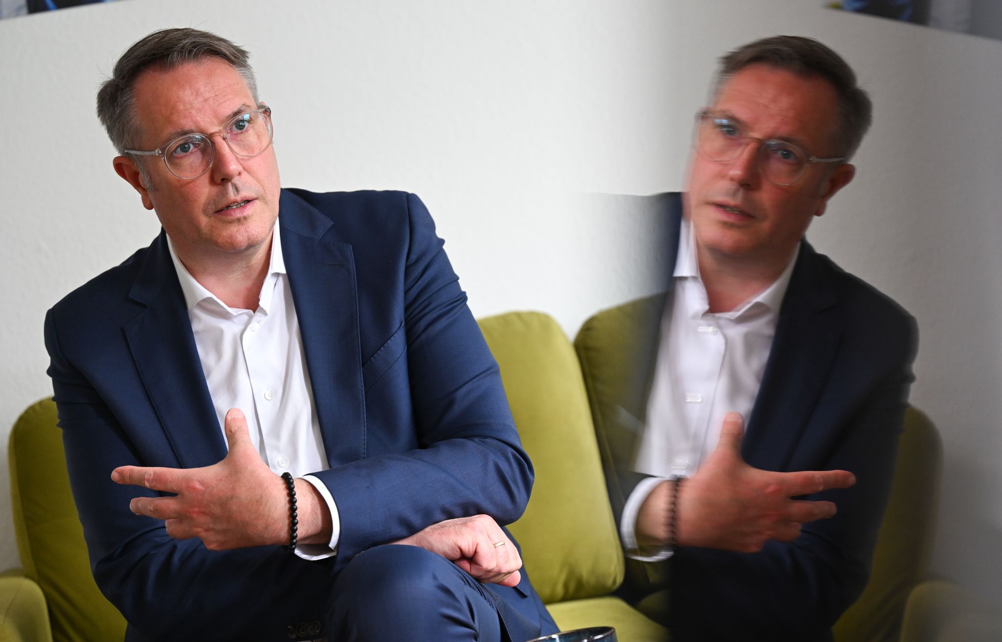 Die Grenzkontrollen können nach Ansicht von Ministerpräsident Alexander Schweitzer (SPD) nicht einfach so weitergehen. 