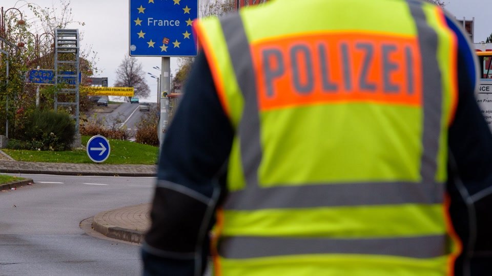 Schleuser aus Frankreich gestoppt