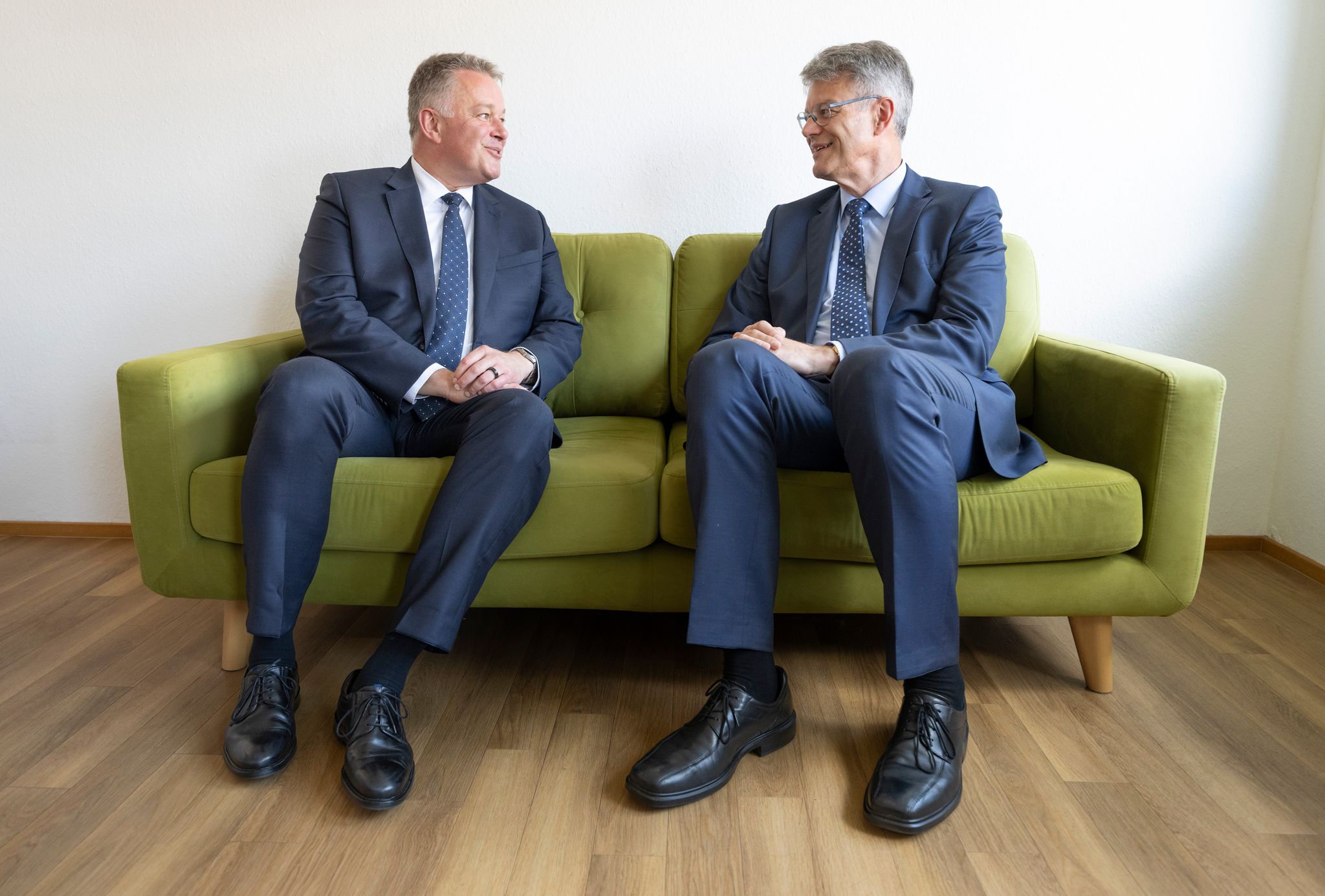 Patrick und Gordon Schnieder haben vieles gemein, manches trennt sie aber auch.