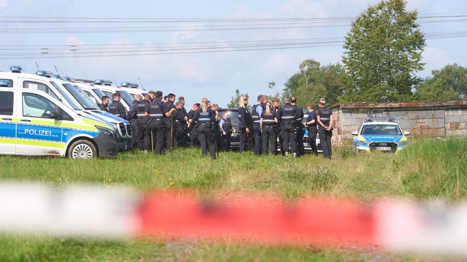 Mutmaßlicher Dreifachmörder von Familie im Westerwald tot