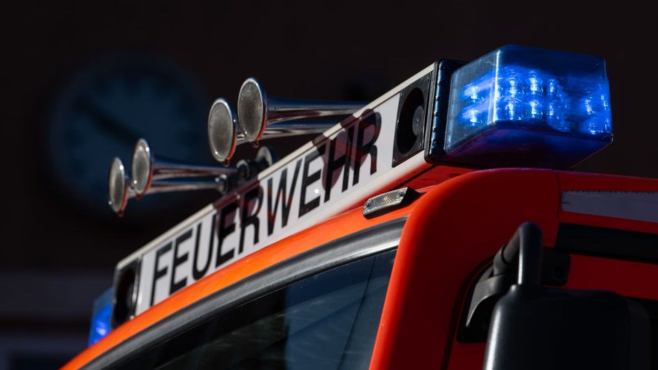 Zahlreiche Heuballen in Dirmstein verbrannt: Brandstiftung?