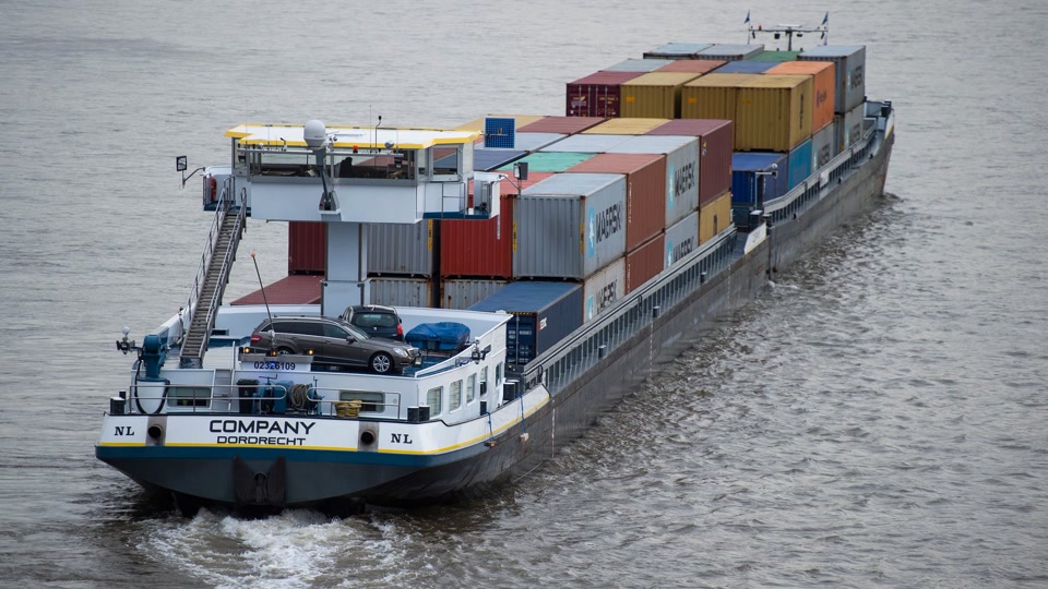 Wieder uneingeschränkte Schifffahrt auf dem Rhein möglich