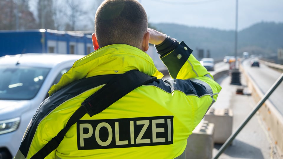 Grenzkontrollen: Über 4.000 illegale Einreisen registriert