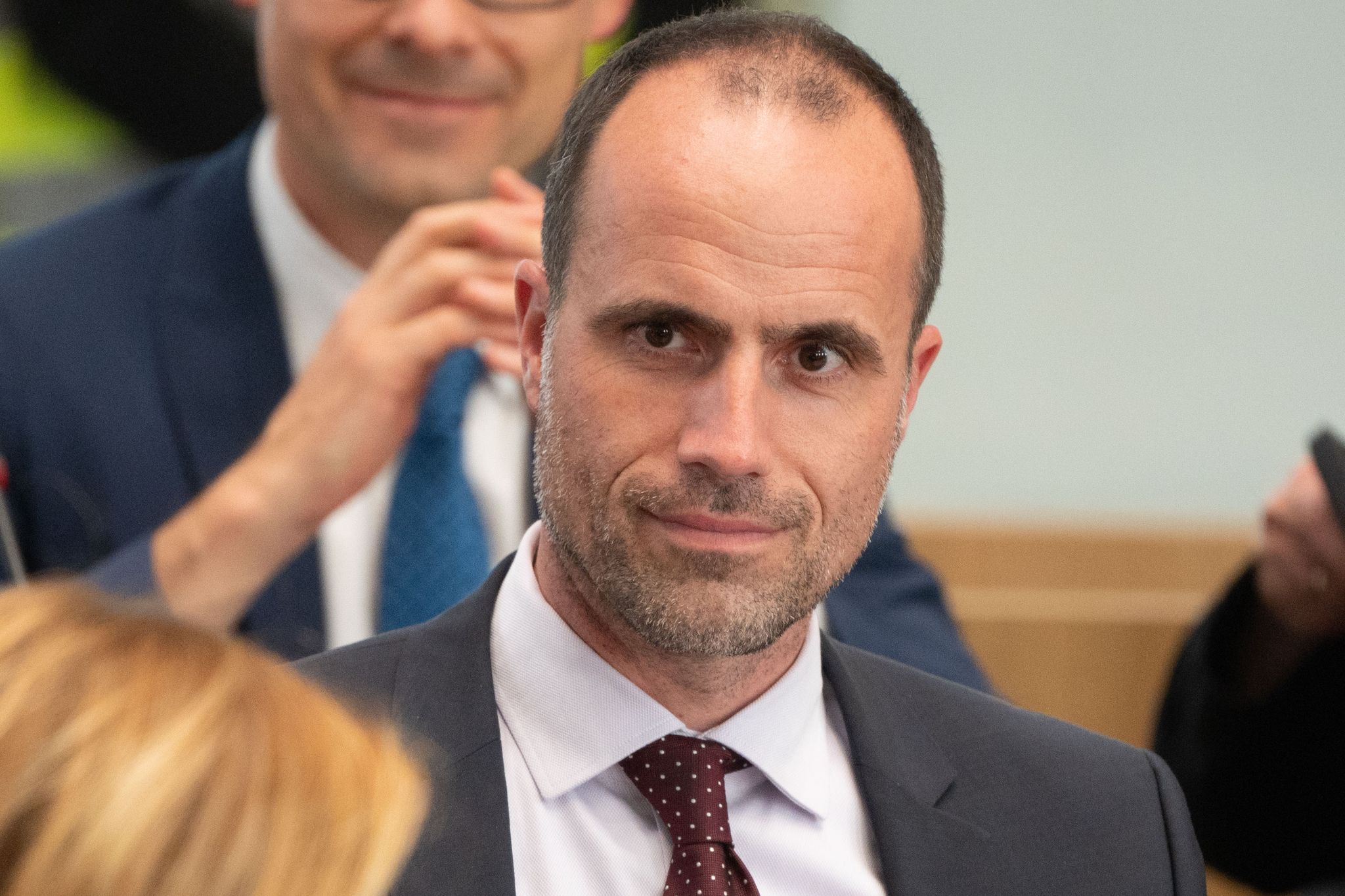 Das Gesetz gebe den Menschen Halt und Würde, ohne ihnen etwas vorzuschreiben, sagt Wissenschaftsminister Clemens Hoch (SPD). (Archivbild)
