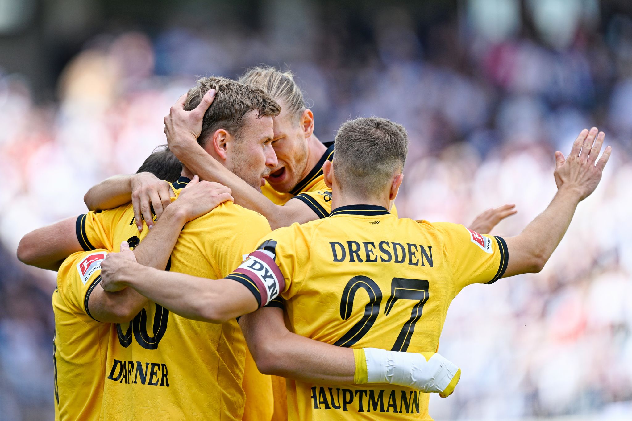 Dynamo Dresden durfte in Elversberg zweimal jubeln.